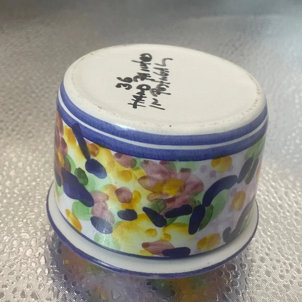 Hand‎ Painted Portugal Ceramic Floral Trinket Box Round Lidded Jewelry Jar 36